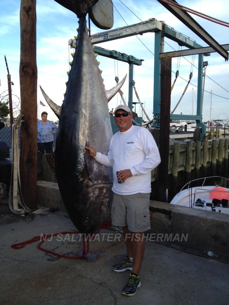 Mike Sullivan 930lb Bluefin Tuna